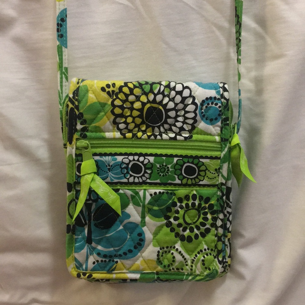 Vera Bradley cross body purse
